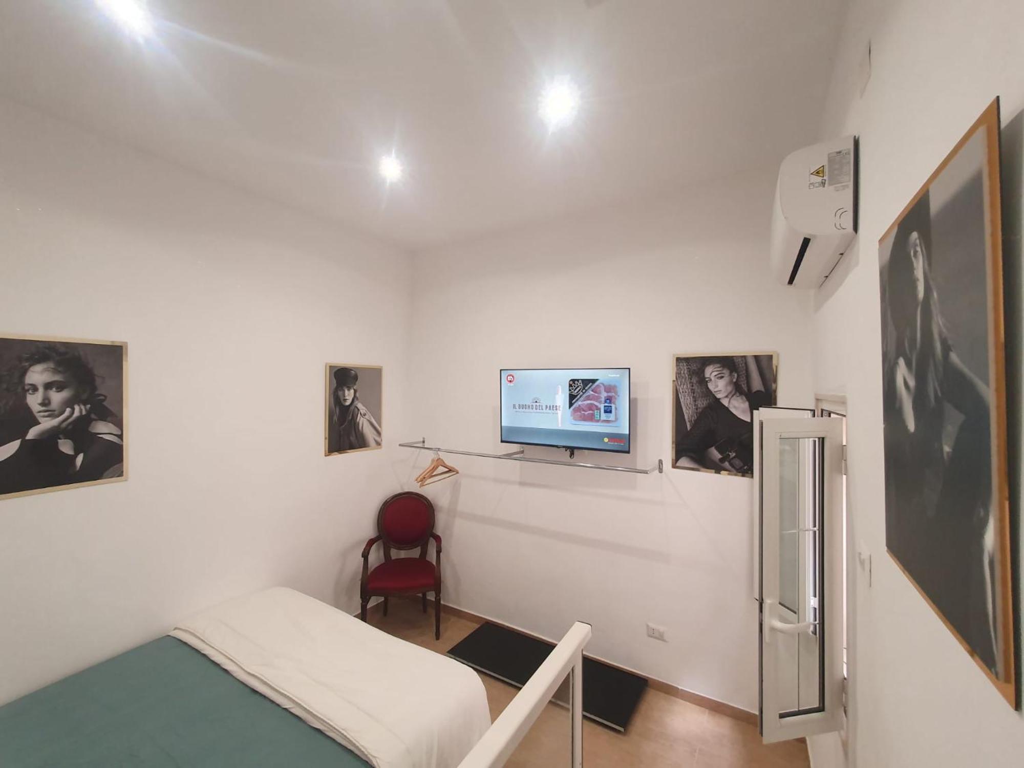 Corte Del Dattilo Nel Borgo Antico Bari Exteriör bild