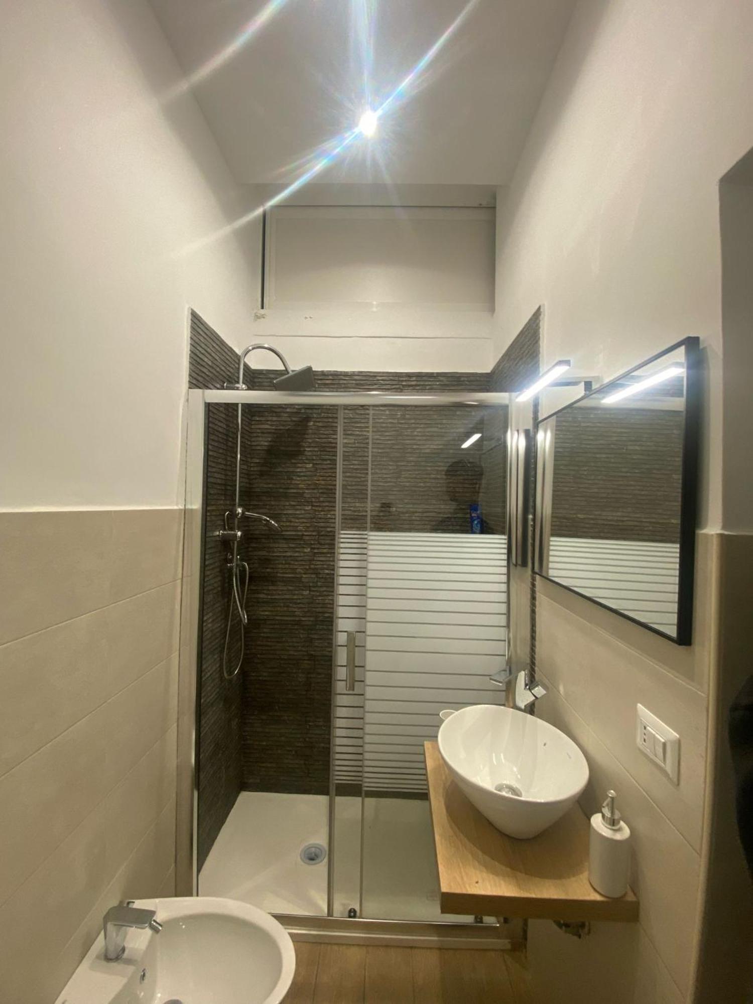 Corte Del Dattilo Nel Borgo Antico Bari Exteriör bild