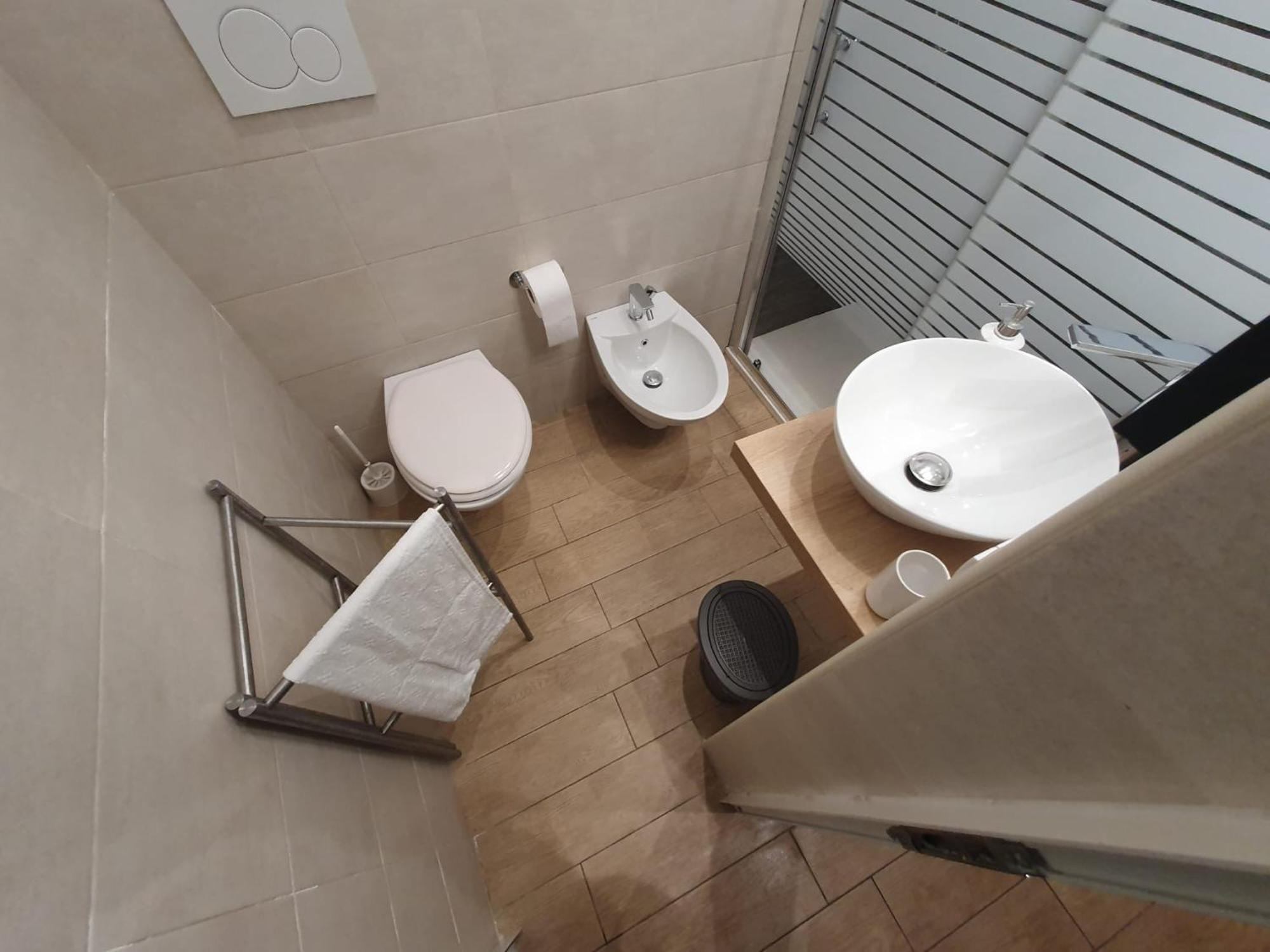 Corte Del Dattilo Nel Borgo Antico Bari Exteriör bild