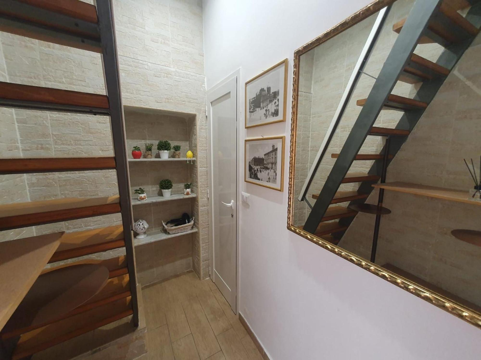 Corte Del Dattilo Nel Borgo Antico Bari Exteriör bild